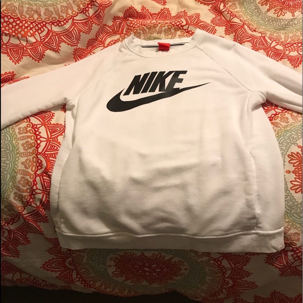 Selling lightly used or unused clothes